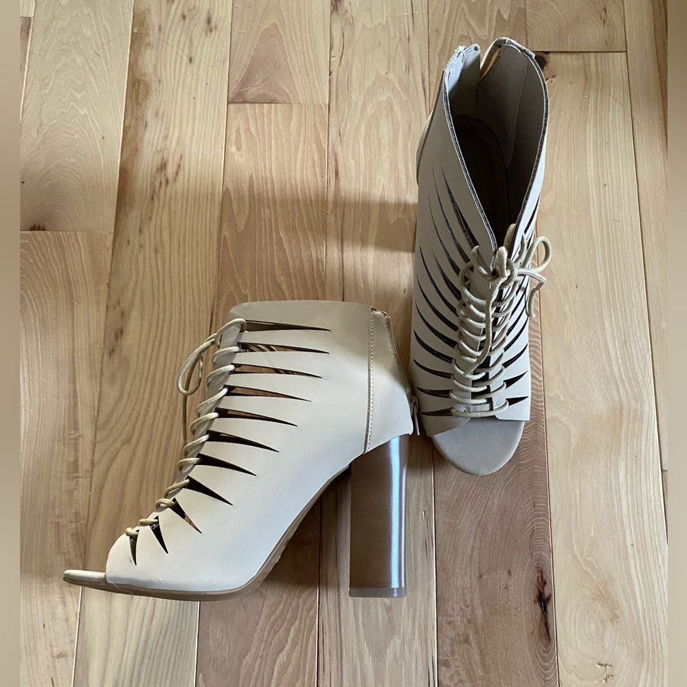 Open toe booties/sandals